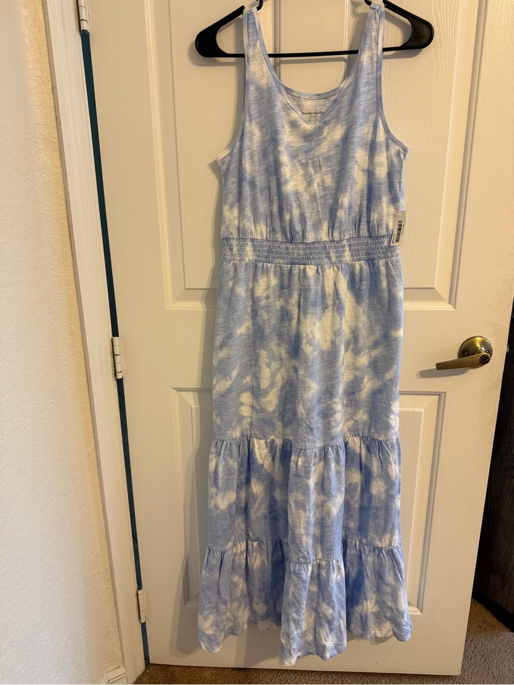 Amazon Essentials Blue and White Tie-Dye Sleeveless Maxi Dress